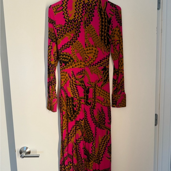 Farm Rio Pink Croco Lenzing™ Ecovero™ Viscose Slit Midi Dress - Picture 2 of 4